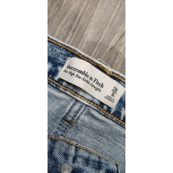 Abercrombie & Fitch Ultra High Rise Ankle‎ Straight Jeans Acid Wash Frayed 28/6R - Picture 3 of 10